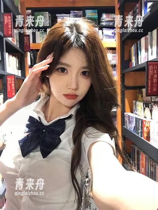 beautyleg - Flora牛仔裤独家资源合集：教你如何驾驭完美曲线与时尚态度！.txt