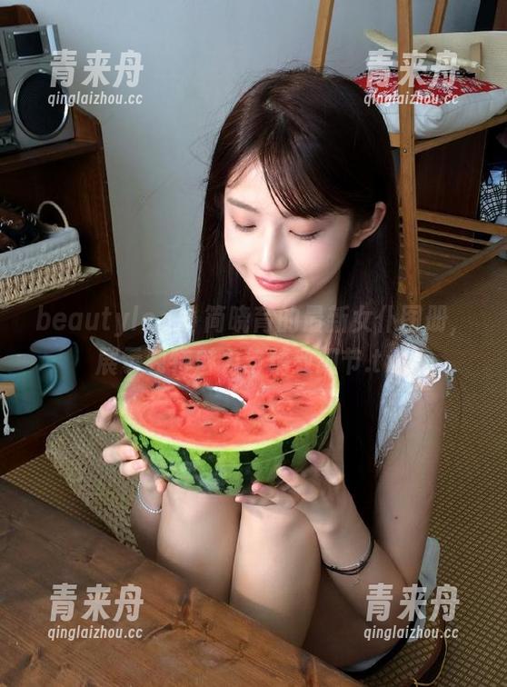 beautyleg - 简晓育的最新女仆图册，展示独特魅力与精致细节.txt