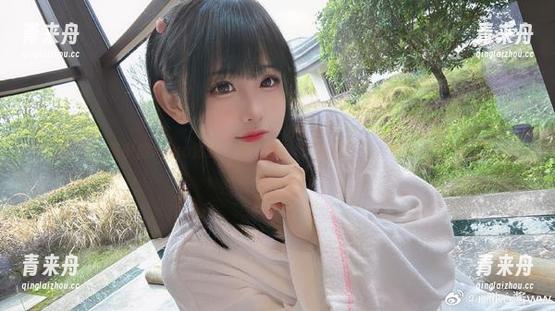 miko酱吖 私拍合集中的miko酱吖:每一张JK图片都诉说着她的故事!.txt
