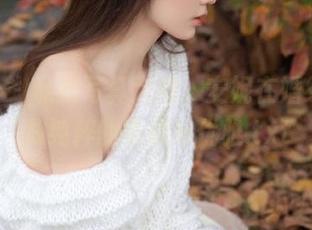 pans – 私拍写真大赏：安妮在婚纱中绽放纯粹的幸福与优雅.txt