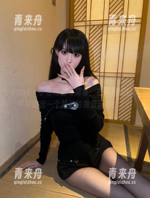 pans - 小倩高清写真集：在网袜的轻纱中勾勒出一个梦幻的视觉旅程！.txt