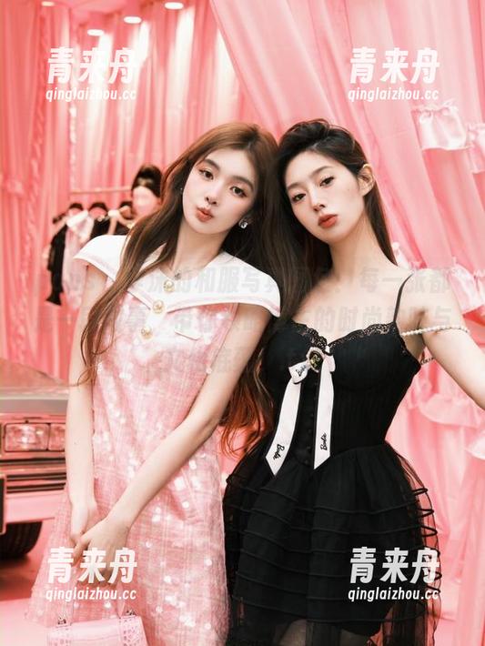 pans - 李沫的和服写真图包：每一张都是一段故事，带你领略博主的时尚韵味与文化底蕴！.txt