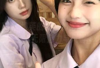 丝慕GIRL – 泡芙的私房秘密：皮衣写真图包，绽放无限魅力与风情.txt