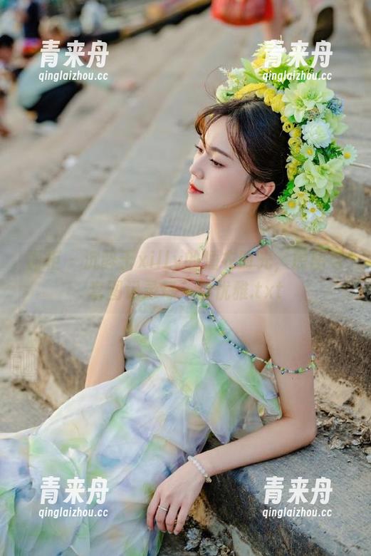 丽柜-xilly 丽柜 - 沉醉于xilly的睡衣时光,原图与套图记录每一份优雅.txt