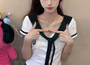 丽柜 – 兔子私人定制写真合集：神奇的光影世界，难以抗拒的视觉盛宴！.txt