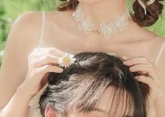 丽柜 – 不断重温的可馨花嫁：鉴赏每一张原图与图片，领略不同时期的岁月印记与风采.txt