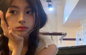 丽柜 – 让人心动的小戈与棉袜的温馨故事：独特作品图片赏析.txt