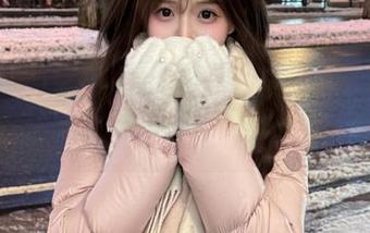 丽柜 – 慕子校服写真界的新星，免费原图限时分享，不看后悔！.txt
