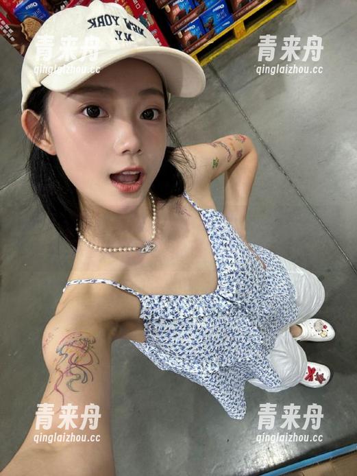 丽柜-王欣竹 丽柜 - 王欣竹护士角色写真:精选图包让你感受护理行业的日常与美好.txt
