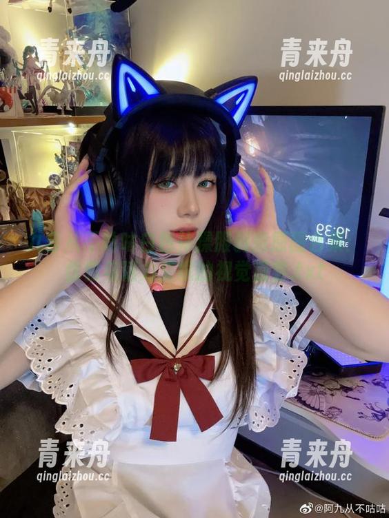 九言从不咕咕白色体操服创意原图合集：优雅与活力交织的视觉盛宴.txt