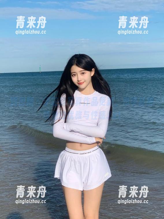 于芷晴 微密圈 - 于芷晴写真作品更新,吊带袜展现她的优雅与性感.txt