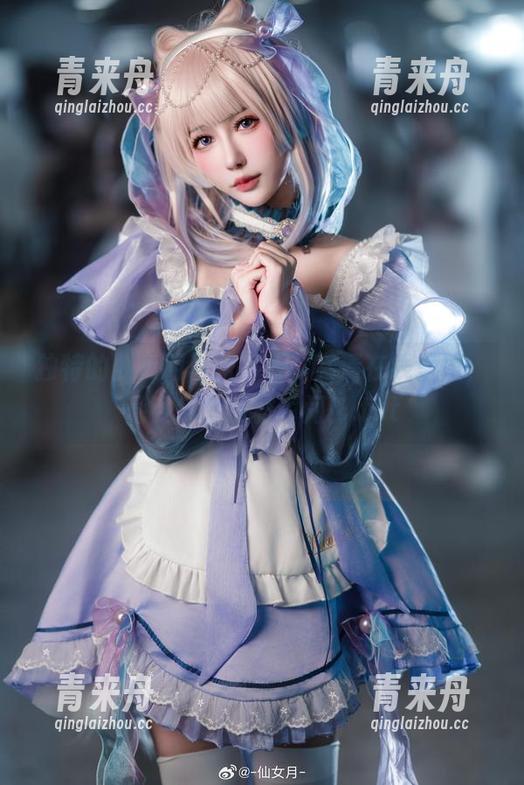 仙女月 独特的仙女月白裙写真,高清在线呈现,感受每个优雅瞬间!.txt