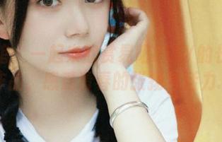 优星馆 – 一起来欣赏易阳ELLY的长腿写真作品，感受青春的张扬与活力.txt