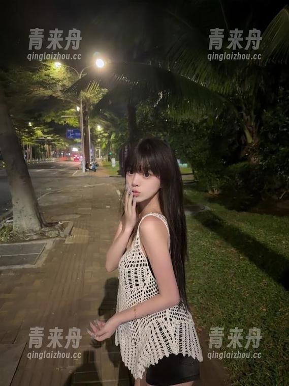 微密圈 - 精选保守的二舅妈的写真集，紧包蜜腿作品合集引领时尚潮流.txt
