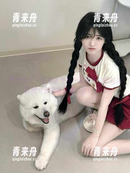 克拉女神 - 美图新视角：菲菲与她的妹妹共同开启搞笑精选之旅！.txt