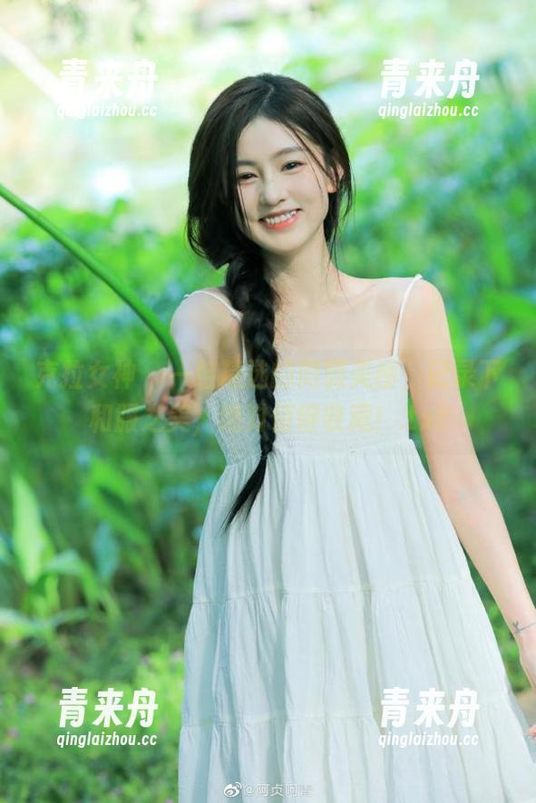 克拉女神 - 一组精选的薇薇美图，记录下和服之美，绝对值得收藏！.txt