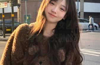 更新：兔玩映画猫与少女图包全新上线，沉浸在梦幻与现实交融的美景中.txt