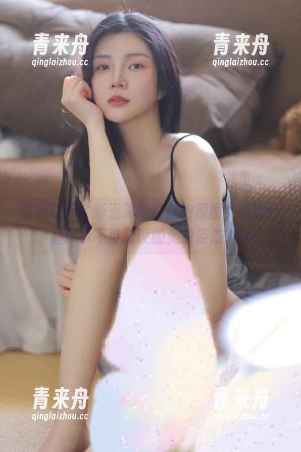 兔玩映画全新玉藻前白旗袍原图，最新作品展示不可思议的美丽姿态.txt