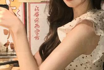 兔玩映画全新图集更新：沉浸在足球和白丝环绕的奇妙世界.txt