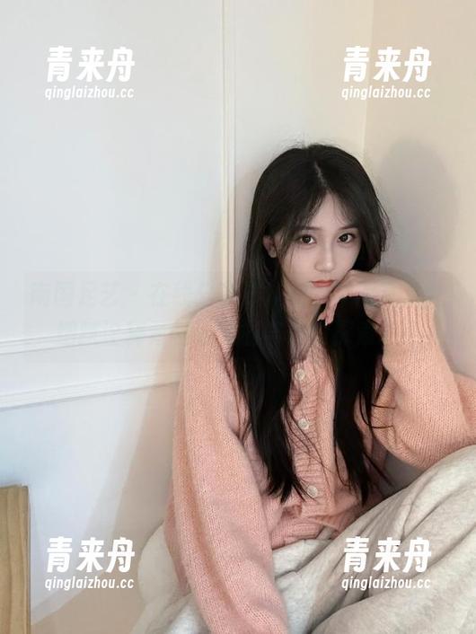 南国足艺 - 在线分享沫沫的水手服写真，细腻诠释青春的美丽与自由探索.txt