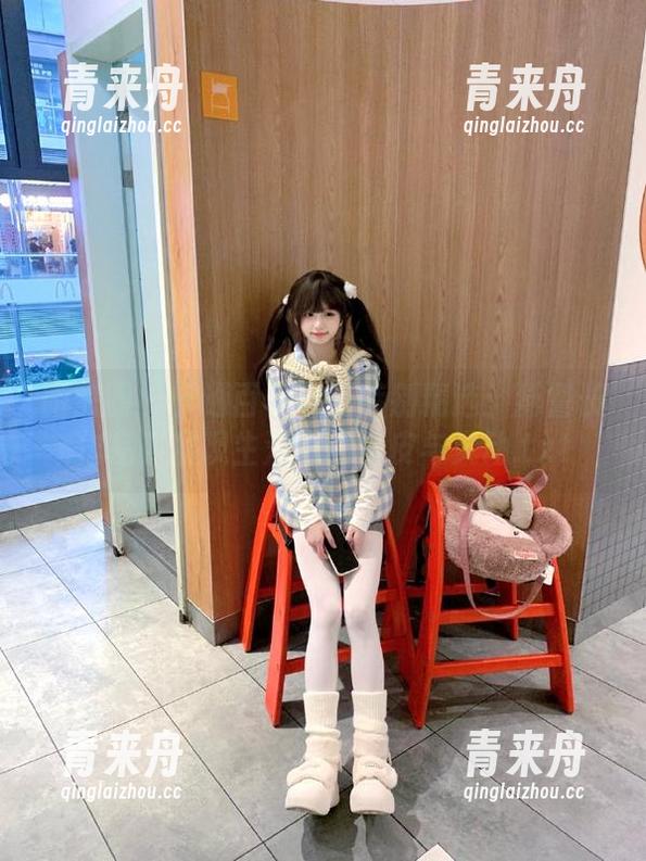 微密圈 - 卡通百科老王特别精选：猫警长作品，展现生活中的俏皮与灵动.txt