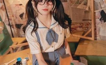 咬一口兔娘告诉你夏日套图更新的真相：美丽只是瞬间，我的真实就是每天的疲惫！.txt