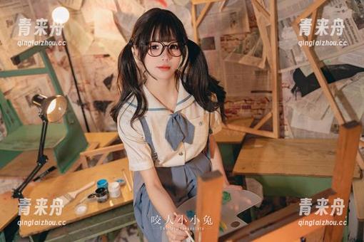 咬一口兔娘 咬一口兔娘告诉你夏日套图更新的真相:美丽只是瞬间,我的真实就是每天的疲惫!.txt