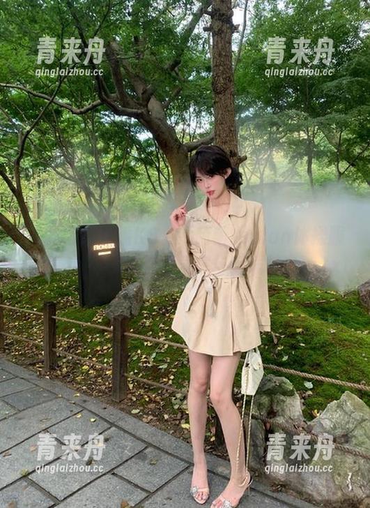 嗲囡囡 - 观看K8傲娇萌萌Vivian体操服合集，感受她的青春气息与活泼魅力！.txt