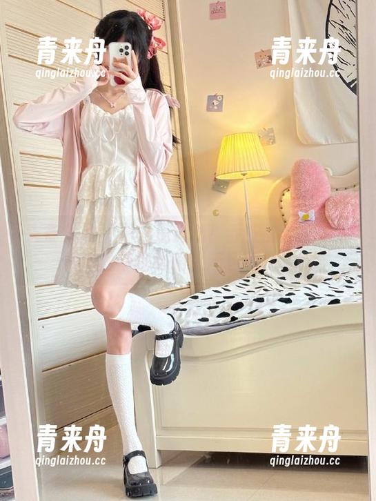 头条女神 - 不只是运动！乔安的体操服私房作品带你领略全新风格！.txt