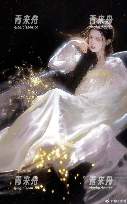 头条女神-刘芸熙 头条女神 - 刘芸熙的秘密写真:图库里的作品,背后故事让人忍俊不禁!.txt