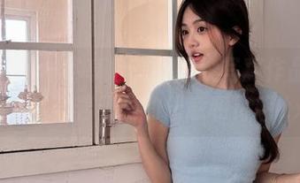 头条女神 – 尽享杜花花豹纹写真作品，图片中蕴藏着无限的创意和灵感.txt