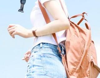 头条女神 – 超高人气！阿依努尔瓦娅可爱写真福利图集，快来感受吧！.txt