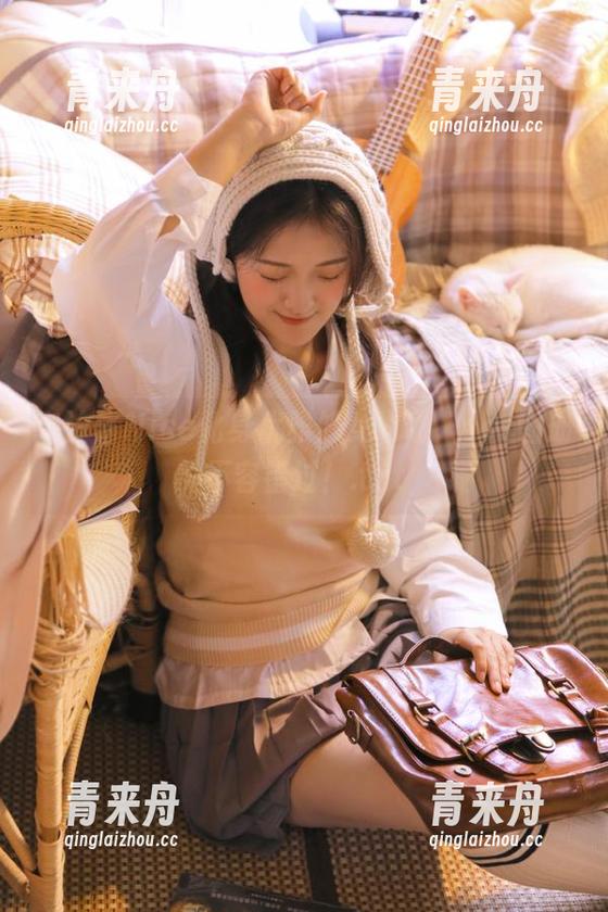 奈汐酱Nice 奈汐酱Nice化身优雅修女,动人cos图册不容错过!.txt
