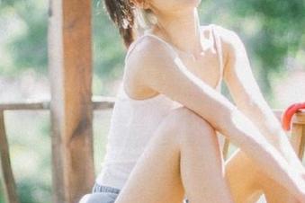解锁奈汐酱Nice全集：丝的精美写真，免费下载尽在此处.txt