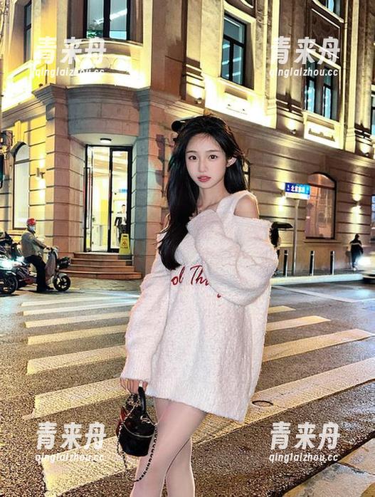 微密圈 - 探索奔跑的晶骡儿魅力无穷的自拍私拍美图，发现隐藏的美丽.txt