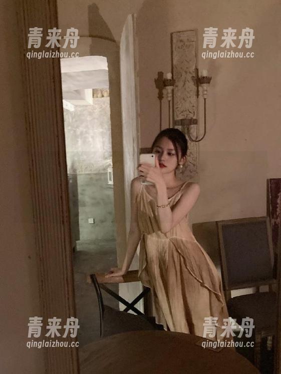 奔跑的晶骡子 微密圈 - 最新作品集:你见过如此纯白的奔跑的晶骡子吗?要不要给她加点颜色啊?.txt