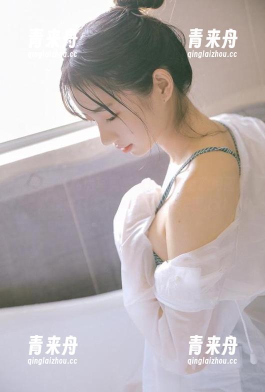 微密圈 - 私房写真新视角：宋昱欣用图片及视频展现不一样的生活态度.txt