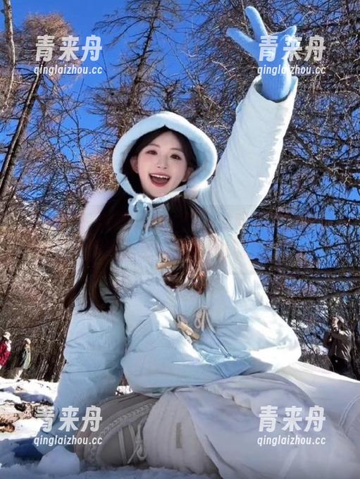 尤果网-周于希 尤果网 - 清新私拍:周于希穿毛衣的原图,演绎生活中的简单美好.txt