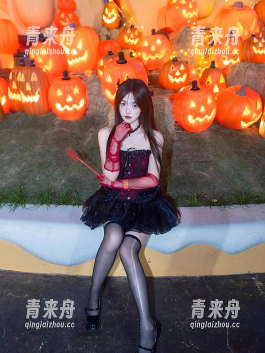 尤果网-小欧 尤果网 - 福利照片收割机!小欧和她的天使写真,让快乐一秒钟飞进心坎!.txt