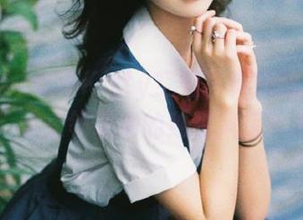 尤果网 – 欣杨Kitty空姐写真原图限时免费，快来领取她的独特风采！.txt