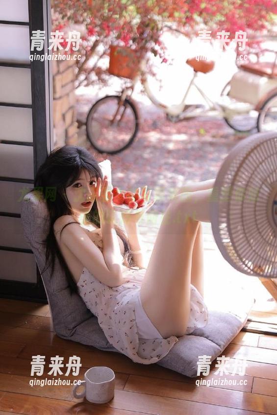 尤果网-沈诺馨 尤果网 - 沈诺馨女神写真美图,重塑你对美的认知与向往.txt