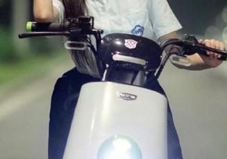 尤果网 – 领略美替的吊带风情，精选写真与照片完美呈现.txt