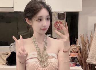尤果网 – 观看陈幼伊比基尼图包，捕捉每一个动人的瞬间，尽情享受美丽所带来的快乐！.txt