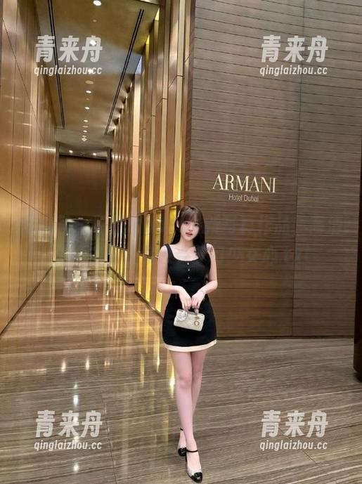 尤蜜荟-葛征Model 尤蜜荟 - 葛征Model最新写真作品,高清女仆主题让你感受梦幻少女心.txt