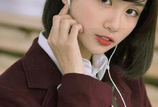 在屿鱼的2B萤火虫场照里，分享那些闪烁的美好与浪漫！.txt