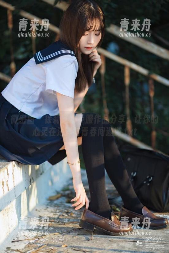 徐莉芝 微密圈 - 徐莉芝水手服作品分享:让你的心灵在海洋与青春间遨游.txt