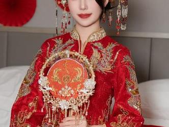 抖娘利世与吊带花宴的奇妙之旅，在最新美图中绽放惊艳光彩.txt