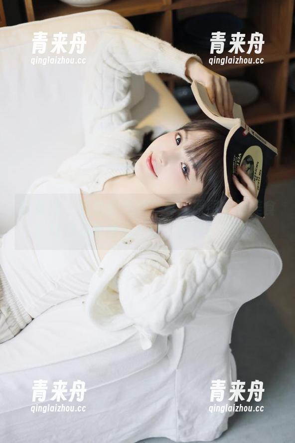推女神 - 凯竹的厨娘写真：原图中的美食让你忍不住想‘吃’掉它！.txt