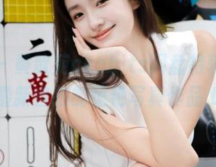 推女神 – 黄歆苑chobits网盘特辑，收录她最新自拍的惊艳写真作品.txt