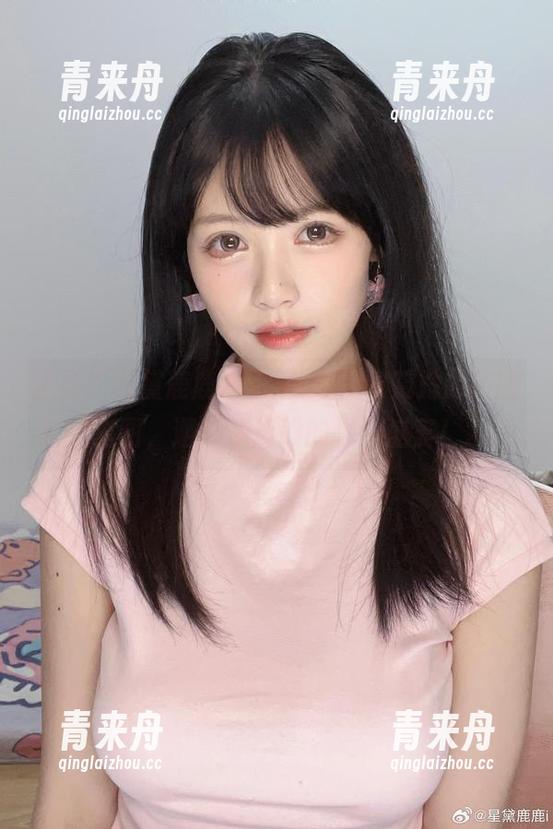 星黛鹿鹿i 踏入“星黛鹿鹿i”的世界,欣赏她的苗疆蓝蝶套图,邂逅梦幻般的视觉盛宴!.txt